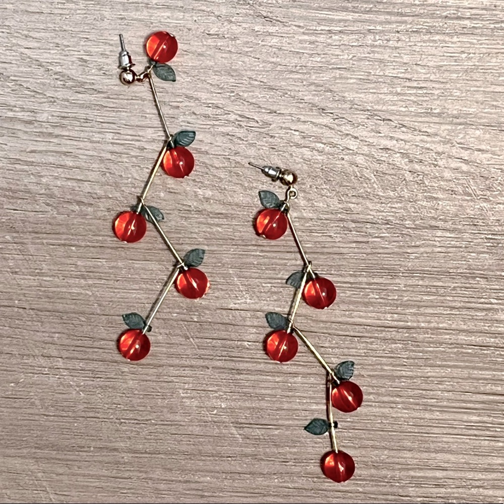 Zig-Zag Cherry Earrings